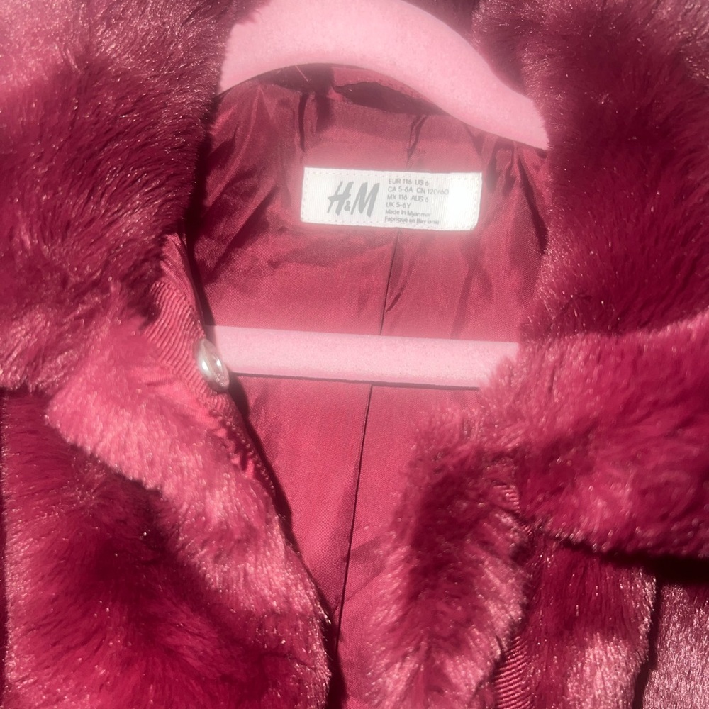 H&M Red Faux Fur Jacket Cozy Mid-Length - Picture 5 of 5